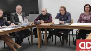 Ismét minden népszavazási kérdés hitelesítését megtagadta a helyi választási bizottság a Debrecenbe tervezett akkugyár kapcsán