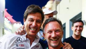Cáfolják az F1-es csapatok, hogy panaszt emeltek Wolffék ellen