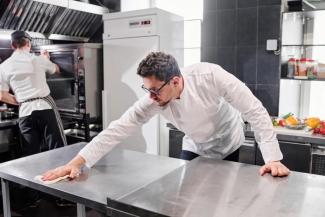 A hatékony konyhahigiénia titka a professzionális hozzáállás