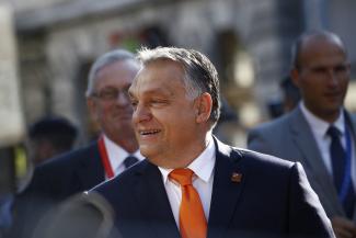 Orbán: adjanak a hazai cégek munkát, különben elnyelik a placcot a külföldiek